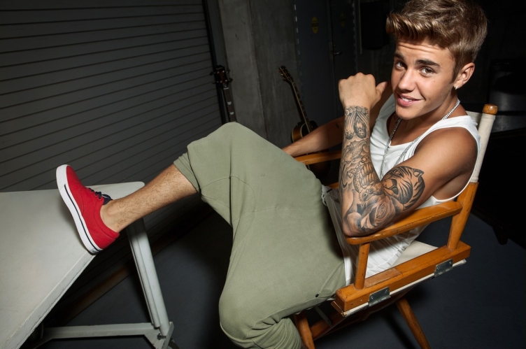 justin-bieber-adidas-neo-campaign-pictures-02