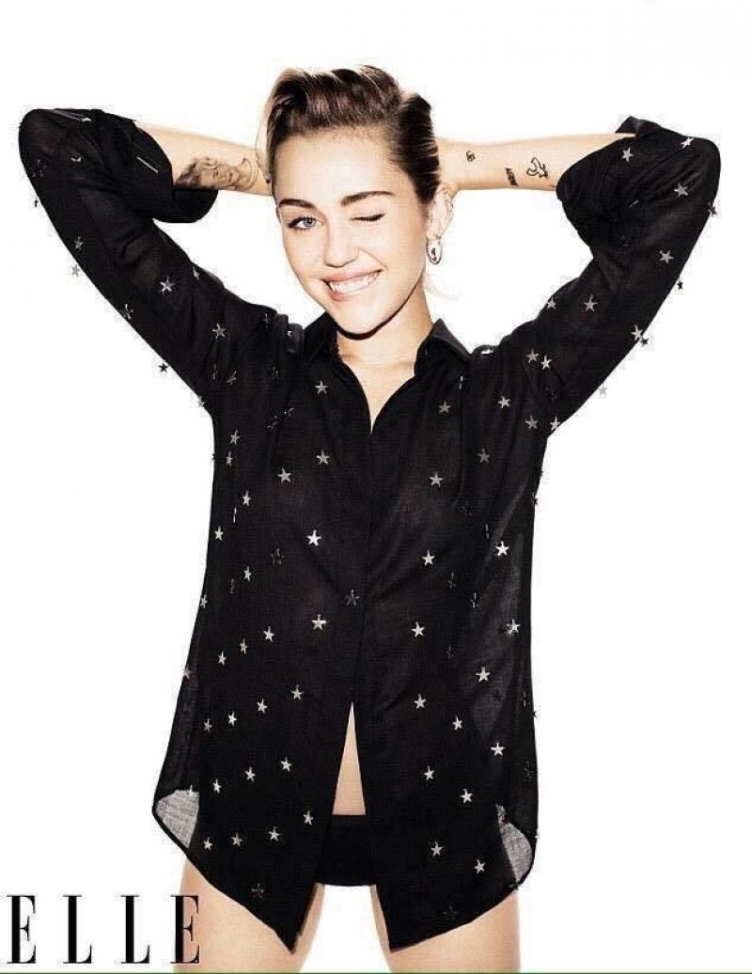 miley-cyrus-in-elle-magazine-uk-october-2015-issue_4
