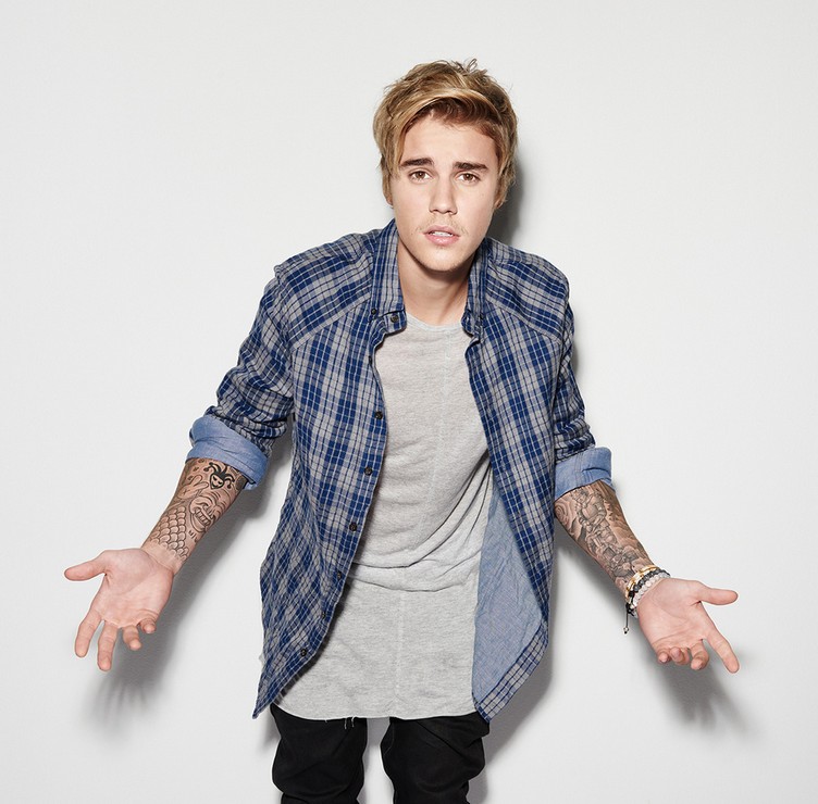 Justin-Bieber-Roast-Photoshoot-campaign