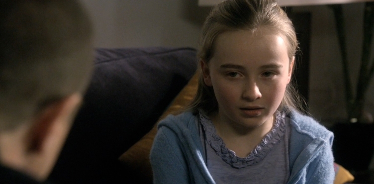 Sabrina kao Paula, u 12. epizodi 12. sezone serije "Zakon i red: Odeljenje za žrtve" (2011) 