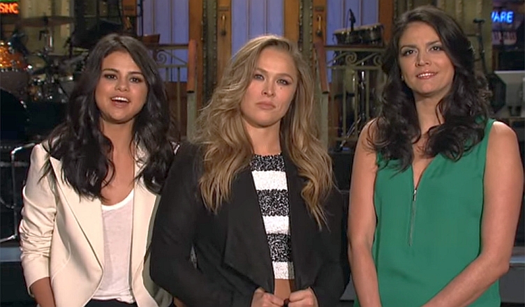 rs_1024x634-160121153914-1024x634-saturday-night-live-selena-gomez-ronda-rousey-cecily-strong-lp-12116fff