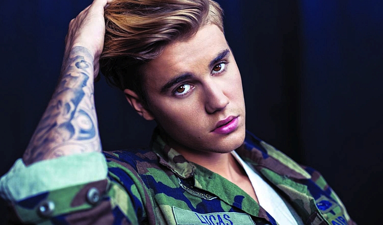 Justin Bieber 2015 - CMS Sourcefff