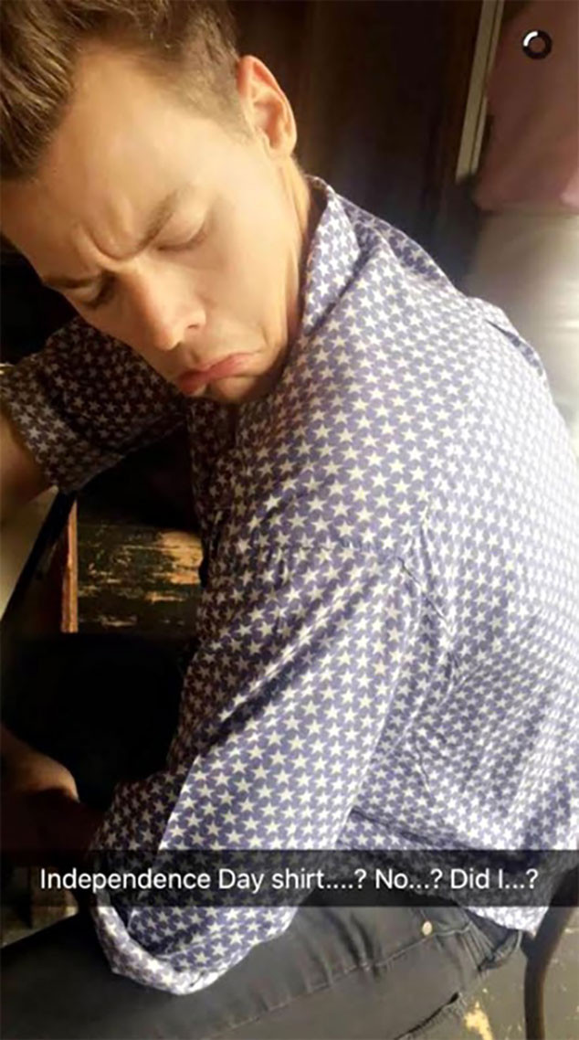 rs_634x1138-160705104443-634.Harry-Styles-New-Haircut-Gemma-Styles-Snapchat-RM-070516