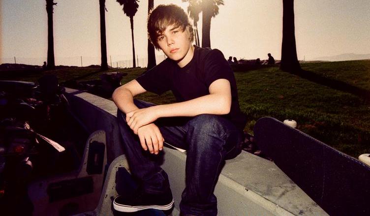 justin-bieber-takes-over-much-music-countdown-jul-16-2009
