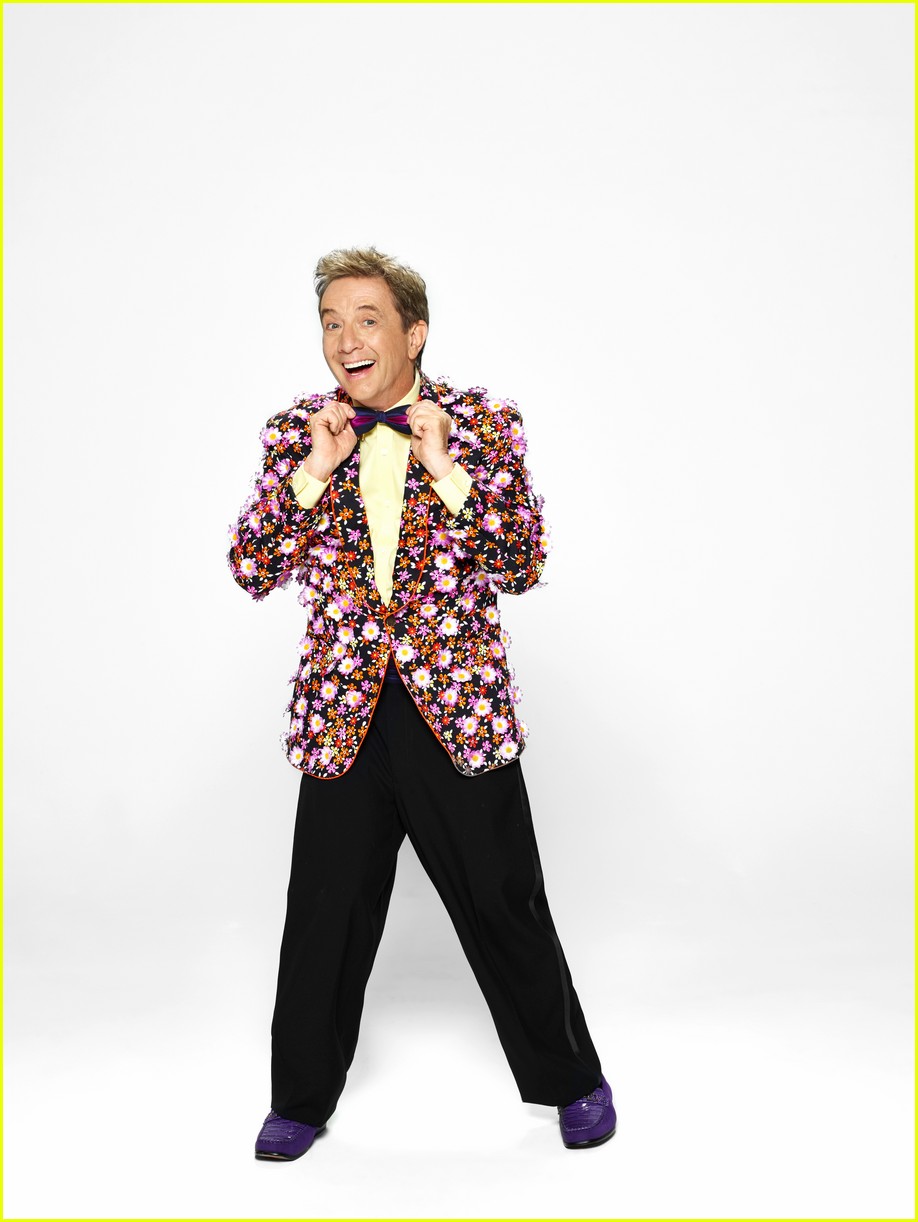 hairspray-live-cast-gets-official-portraits-08
