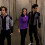 wizards_of_waverly_place_who_will_be_the_family_wizard_wizard_competition_round_3_max_alex_and_justin_navigate_a_maze