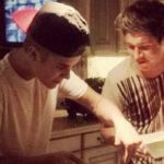 Niall_Horan_cooks_with_Justin2