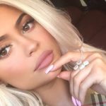 Podnesena je i tužba Kylie Jenner optužena za kopiranje nove palete senke za oči!