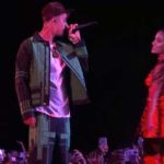 Belieberi u suzama Justin nastupio na koncertu Ariane Grande, potvrdio izlazak albuma! (video)