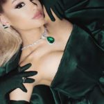 Najavljen-duet-Ariana-na-Twitteru-otkriva-planove-za-novi-album